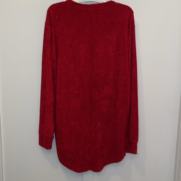 Merry Christmas Women Tunic Top 2X Red Embroidered Holiday Festive Warm Cozy - Picture 3 of 4